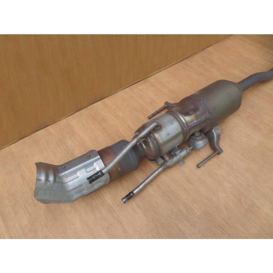 H22 レクサス HS250 ANF10 2WD センターマフラー/センターパイプ |  | 02