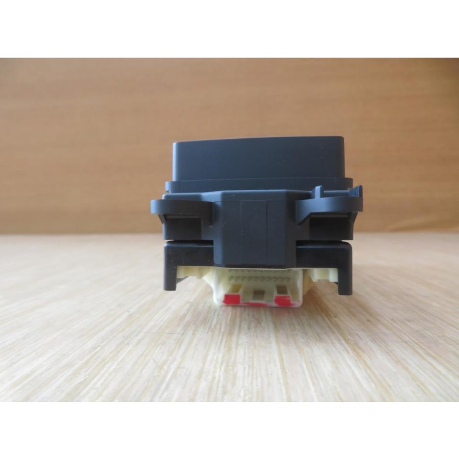 H22 レクサス HS250 ANF10 パワーウインドウスイッチ/PWスイッチ |  | 04