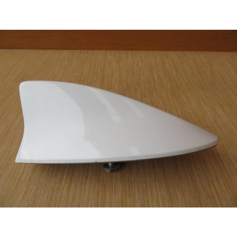 H25 レクサス IS300 AVE30 アンテナ/ルーフアンテナ/シャークアンテナ |  | 01