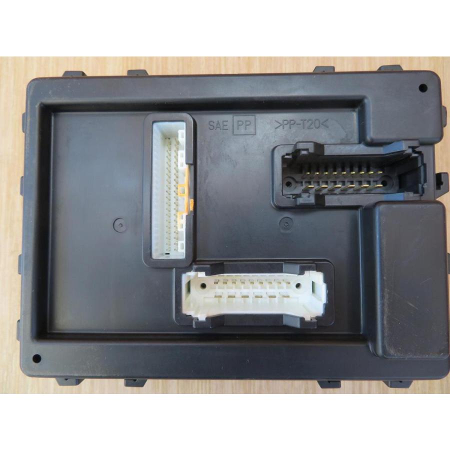 H22 NV200 バネット VM20 BCMコンピューター |  | 01