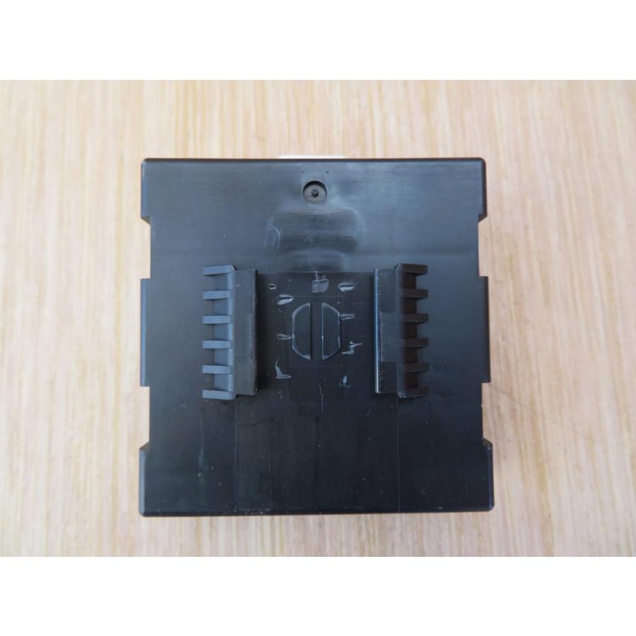 H22 NV200 バネット VM20 コンピューター |  | 03