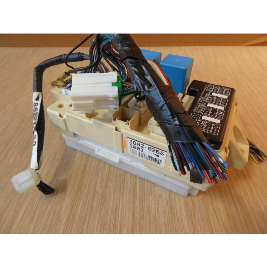 H25 NV100 クリッパーU72V ヒューズボックス/フューズボックス |  | 01