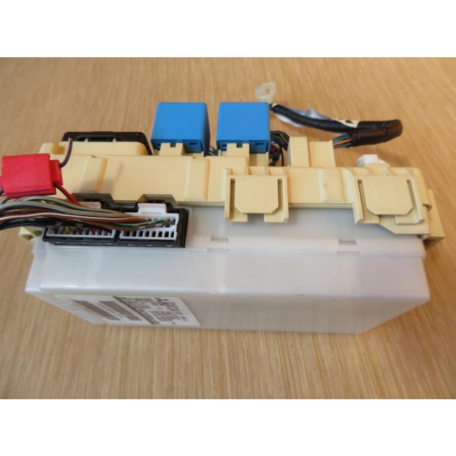 H25 NV100 クリッパーU72V ヒューズボックス/フューズボックス |  | 04