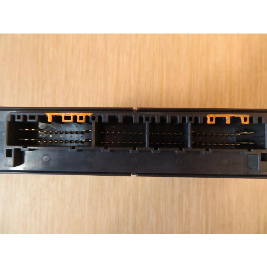 H25 NV100 クリッパーU72V 3G83 エンジンコンピューター/エンジンコントロール/ECU |  | 02