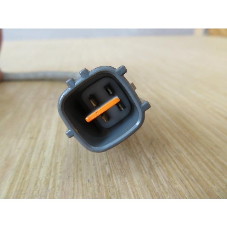 H23 アルファード ANH20W 空燃比センサー/オーツ―センサー/02/O2 (触媒分) |  | 04