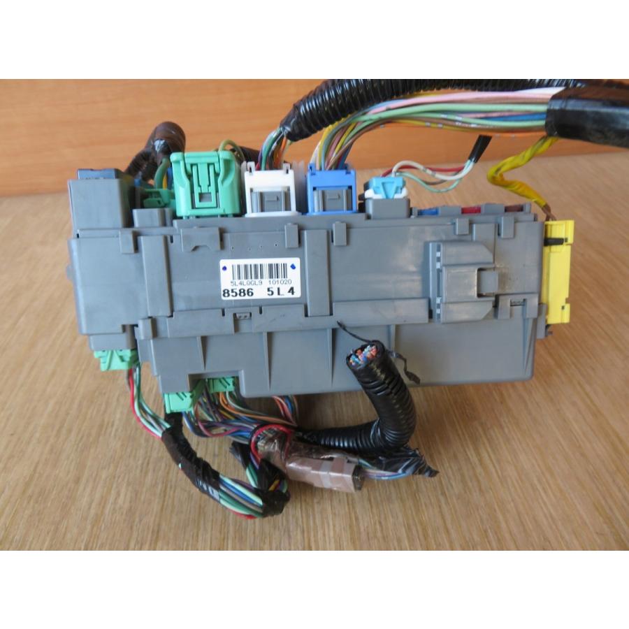 H22 ステップワゴンスパーダ RK5 ヒューズボックス/フューズボックス |  | 02