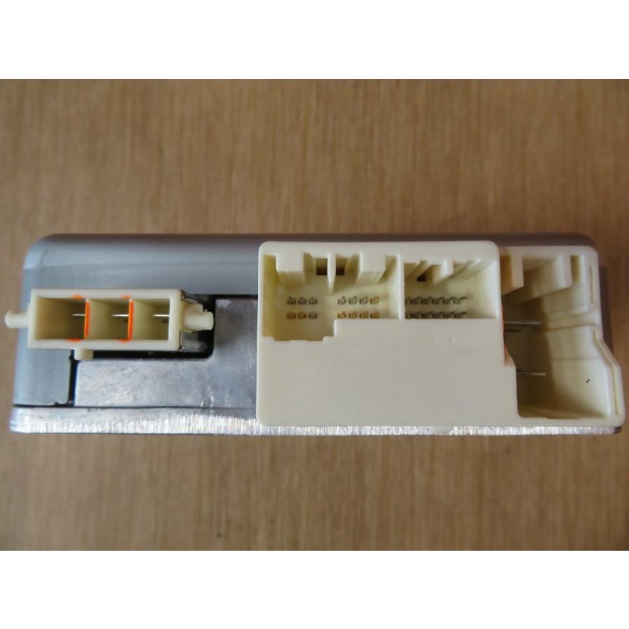 H24 レクサス CT200 ZWA10 パワステコンピューター/PSコンピューター/パワステコントロールユニット |  | 02