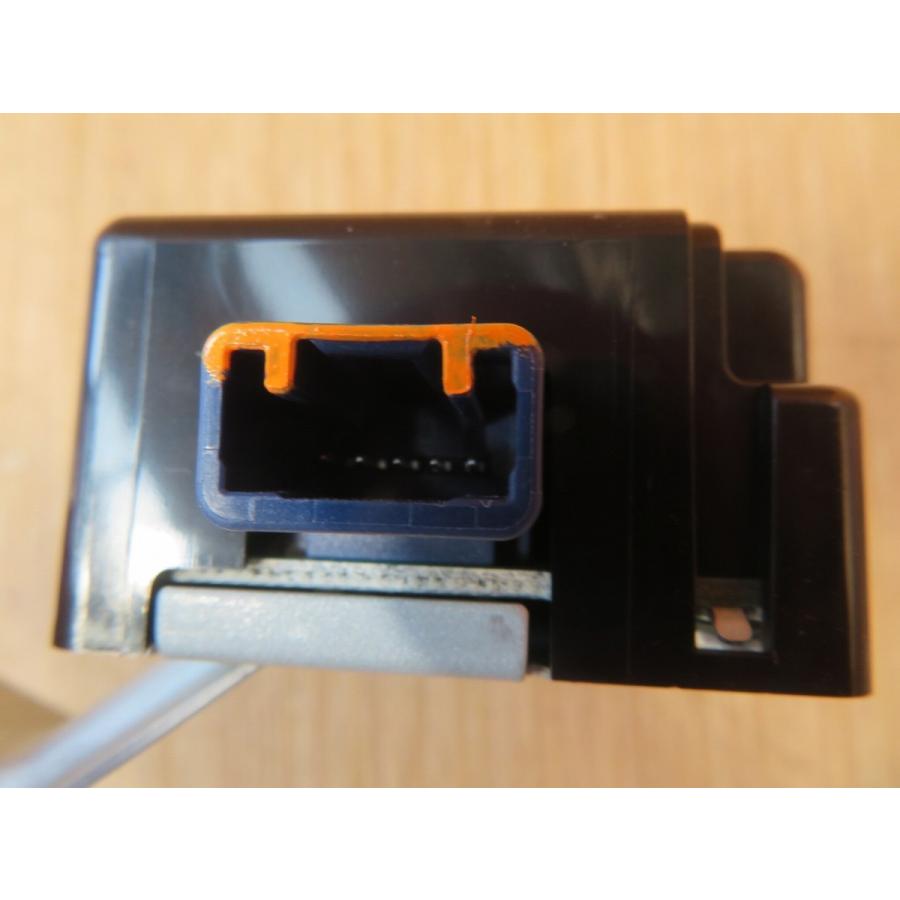 H24 レクサス CT200 ZWA10 ドアコントロールレシーバー |  | 02