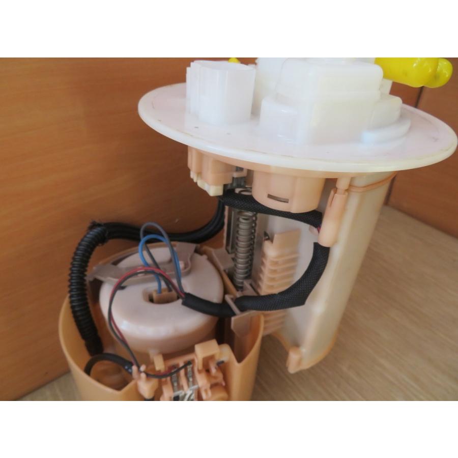 H24 レクサス CT200 ZWA10 フューエルポンプ/ガソリンポンプ/燃料ポンプ |  | 02