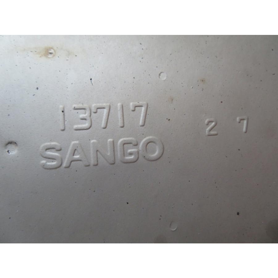 H24 レクサス CT200 ZWA10 2WD リアマフラー/Rマフラー |  | 04