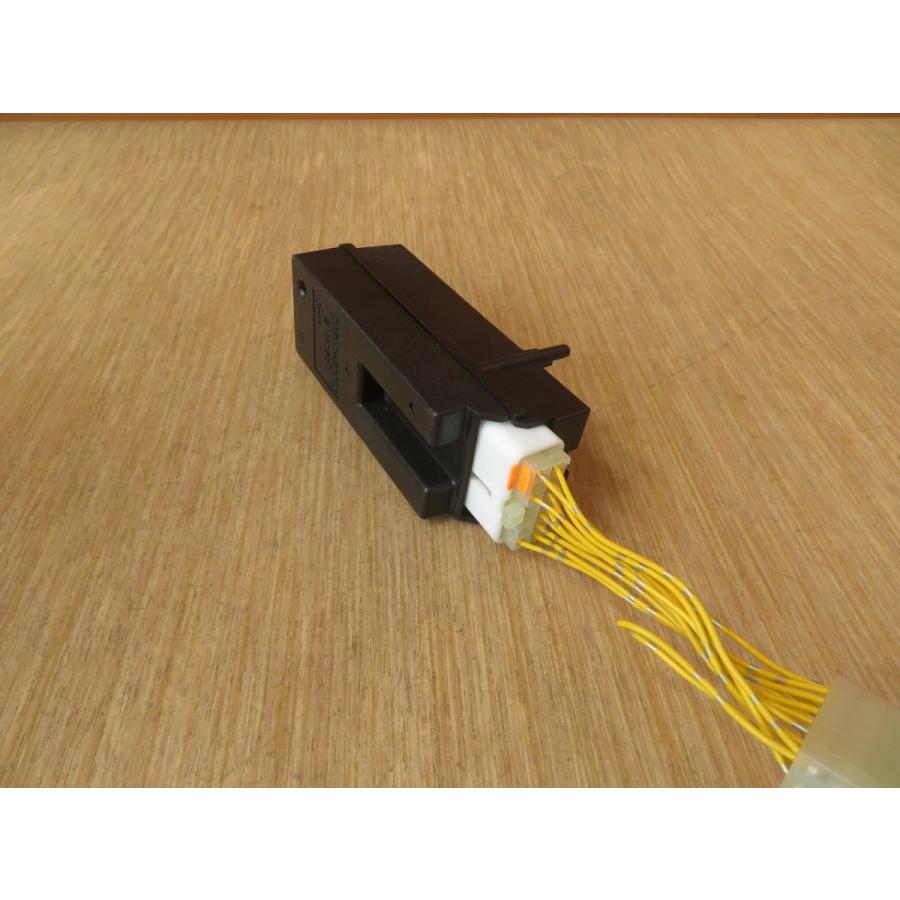 H20 アルファード ANH20W ラジオセッティングコンデンサー |  | 03