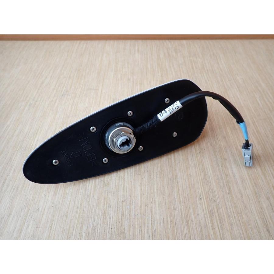 CX-8 KG2P アンテナ/ルーフアンテナ/シャークアンテナ |  | 02