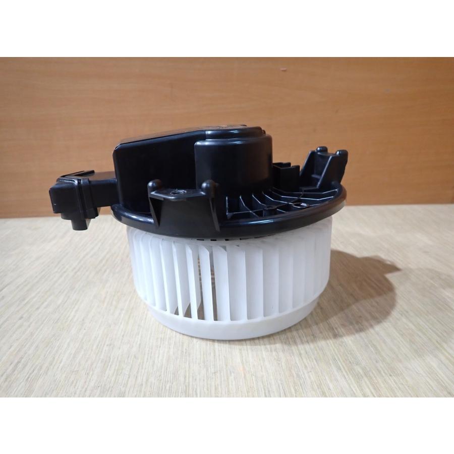 H26 86 ZN6 ヒーターモーター/ブロアファン |  | 01