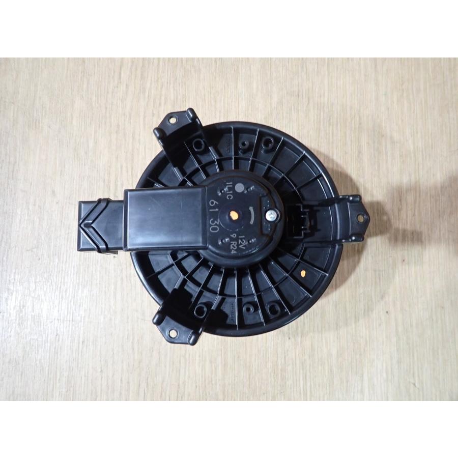 H26 86 ZN6 ヒーターモーター/ブロアファン |  | 02