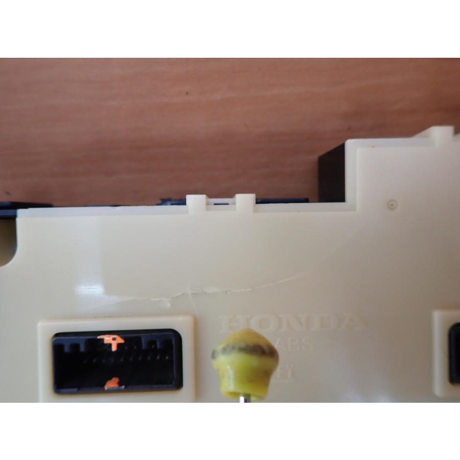 H28 オデッセイ RC4 エアコンパネル/ACパネル/ACスイッチ/エアコン操作パネル |  | 04