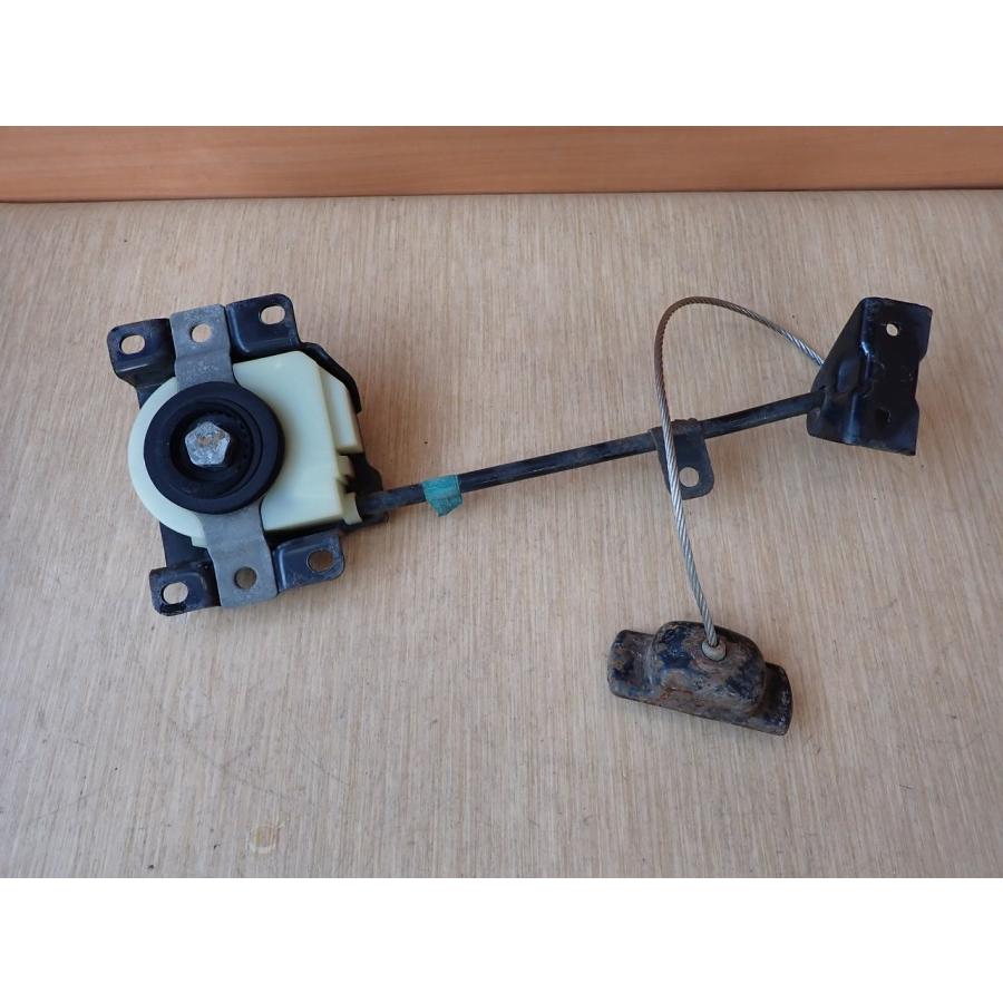 H18 エスティマ ACR50W スペアタイヤハンガー : エスエスエーパーツ2号