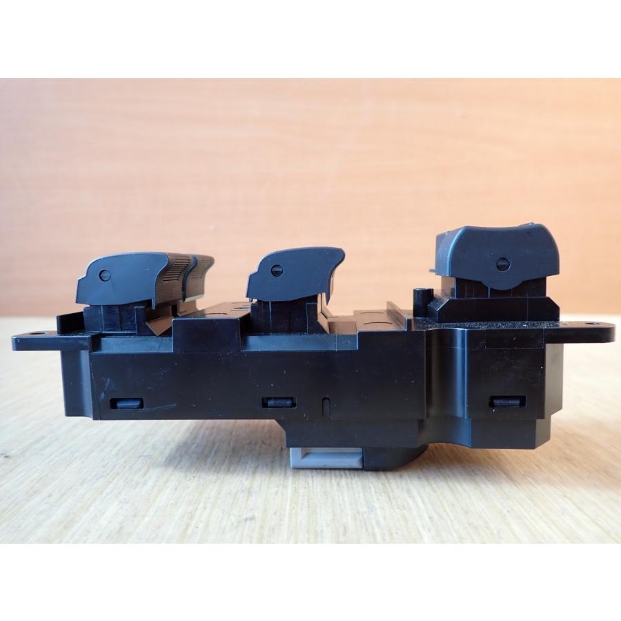 H21 N BOX JF4 パワーウインドウスイッチ/PWスイッチ |  | 02