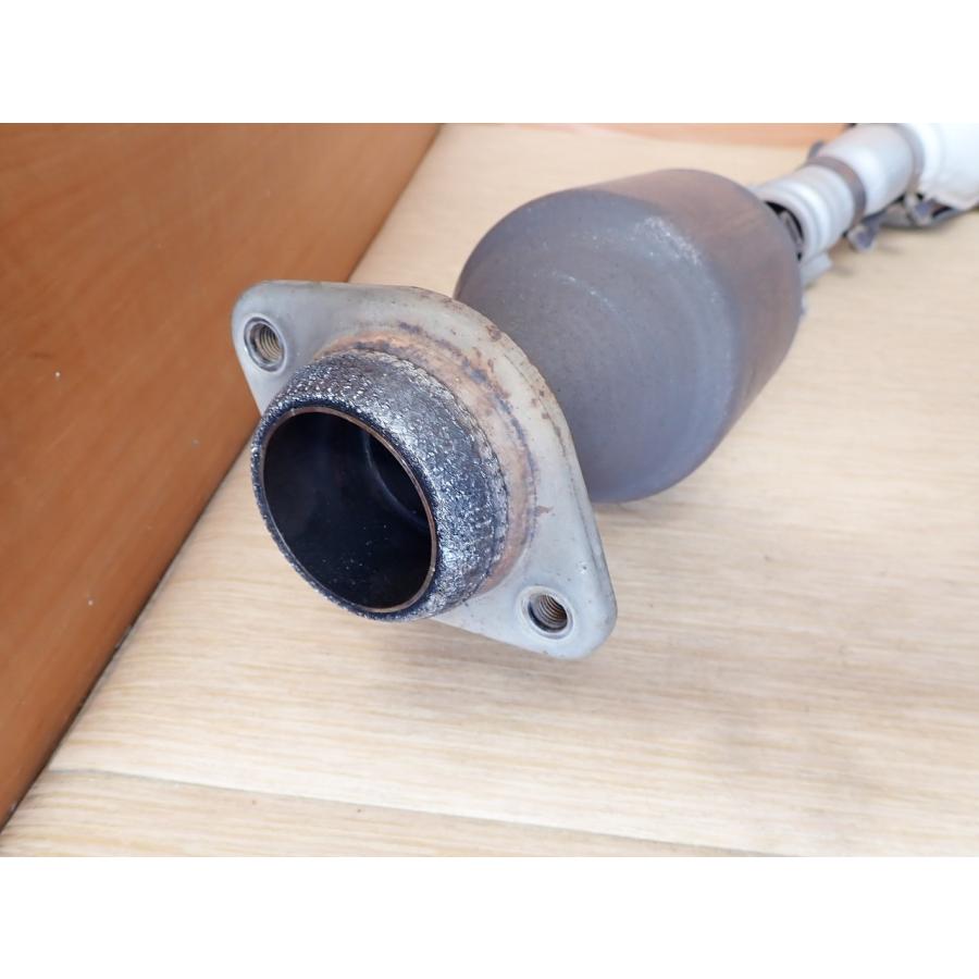 H23 NV200バネット VM20 エキゾーストパイプ |  | 02