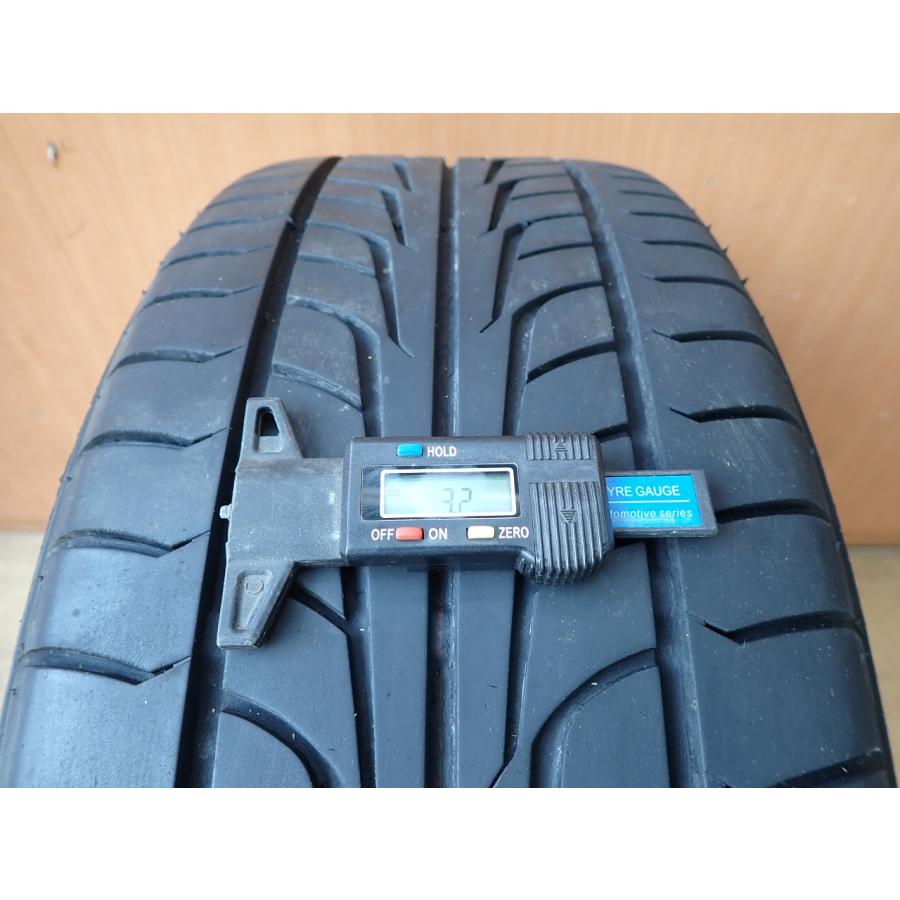 H19 クラウン GRS180 215/60R16/16×7JJ/オフセット:50/5穴/PCD=114.3/タイヤ・ホイール1本 |  | 11