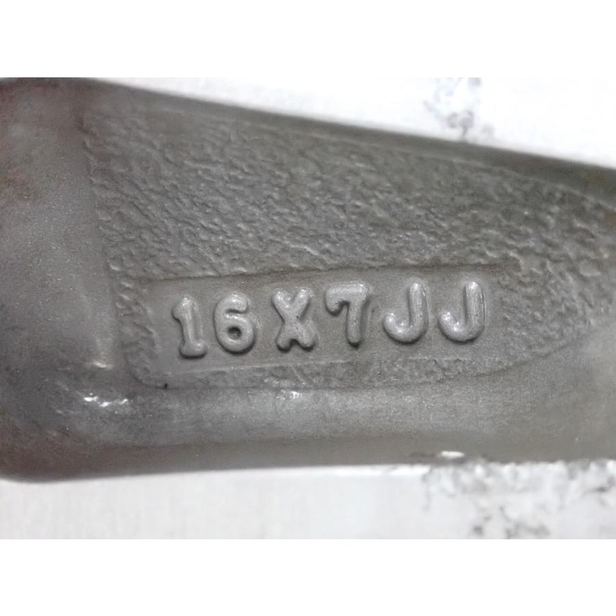 H19 クラウン GRS180 215/60R16/16×7JJ/オフセット:50/5穴/PCD=114.3/タイヤ・ホイール1本 |  | 01