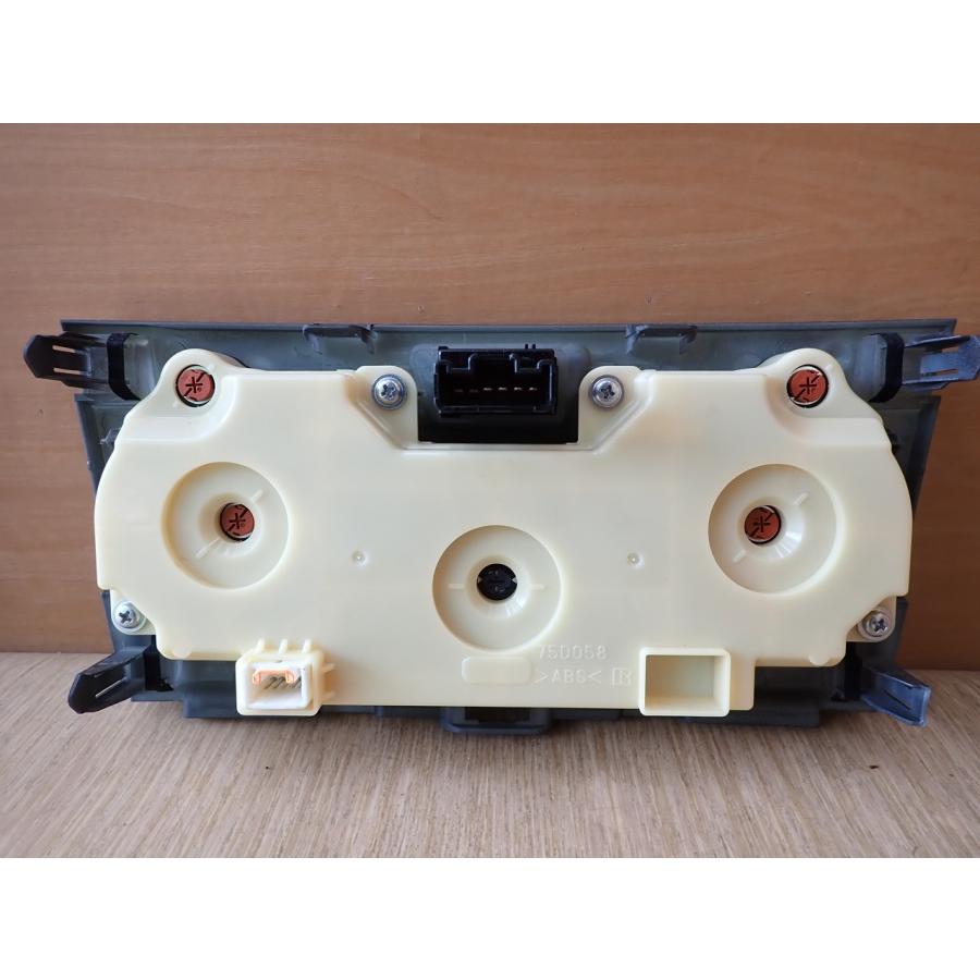 H20 bB QNC21 エアコンパネル/ACパネル/ACスイッチ/エアコン操作パネル |  | 03