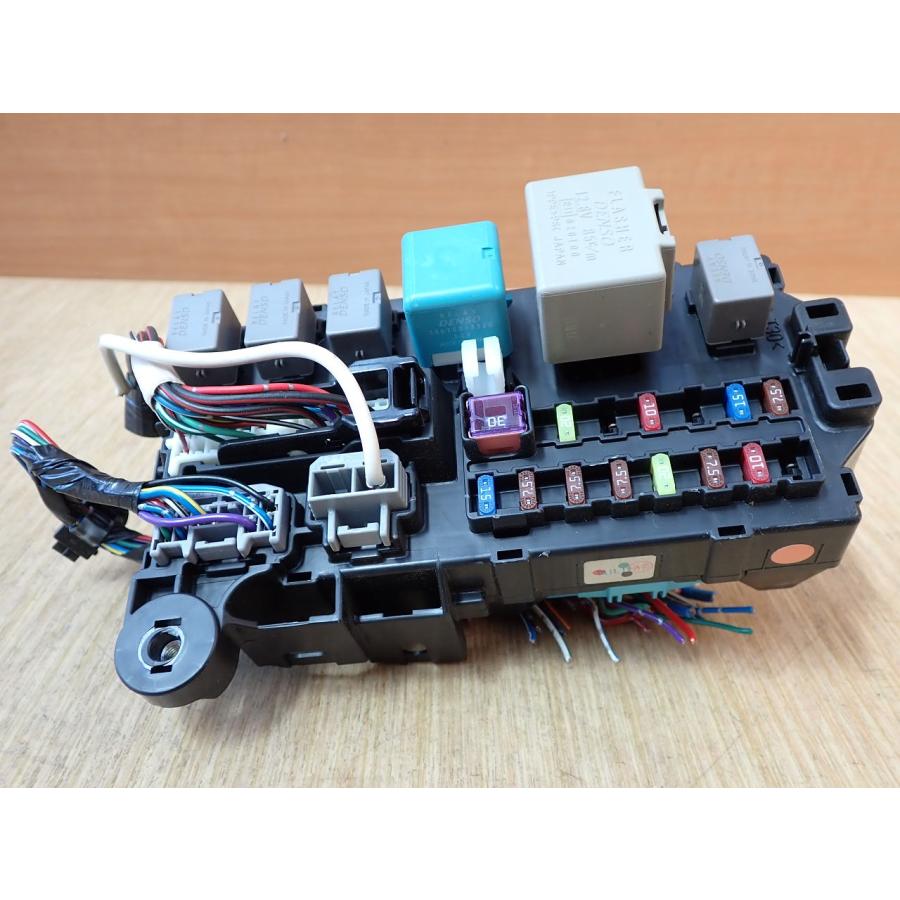 H20 bB QNC21 ヒューズボックス/フューズボックス |  | 01