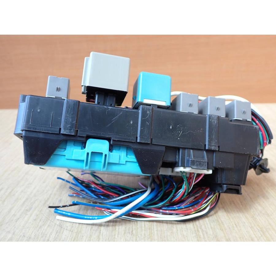 H20 bB QNC21 ヒューズボックス/フューズボックス |  | 02