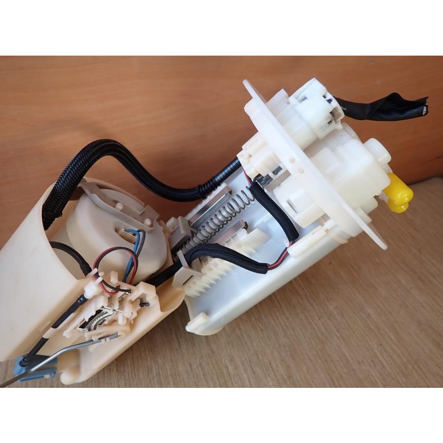 H24 レクサス CT200 ZWA10 フューエルポンプ/ガソリンポンプ/燃料ポンプ |  | 02