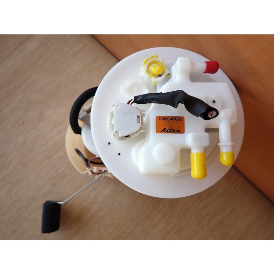 H24 レクサス CT200 ZWA10 フューエルポンプ/ガソリンポンプ/燃料ポンプ |  | 04