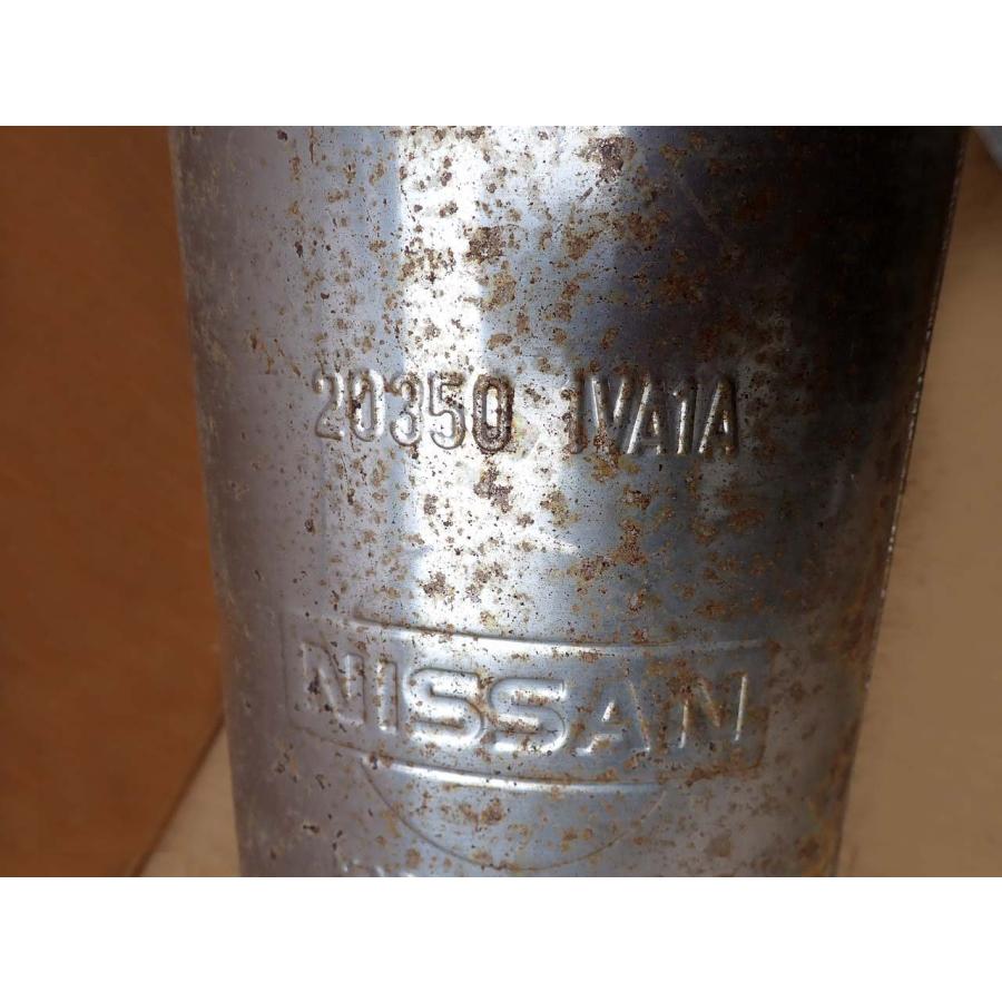 R1 セレナ GFNC27 4WD リアマフラー/Rマフラー |  | 03