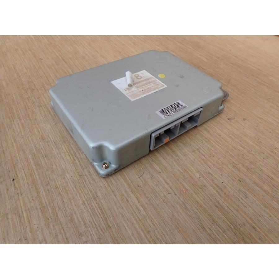 H13 シーマ GF50 2WD ミッションコンピューター/ミッションコントロールユニット/TCU |  | 01