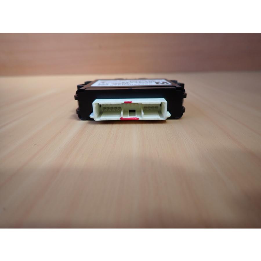 H20 エスティマ ACR55W ヘッドライトオートレベリングコンピューター |  | 02