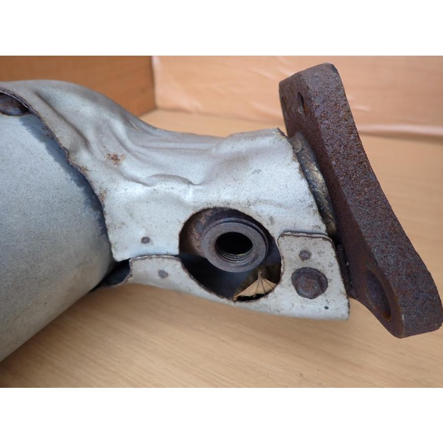 H22 エルグランド PNE52 4WD 触媒/ショクバイ/しょくばい |  | 03