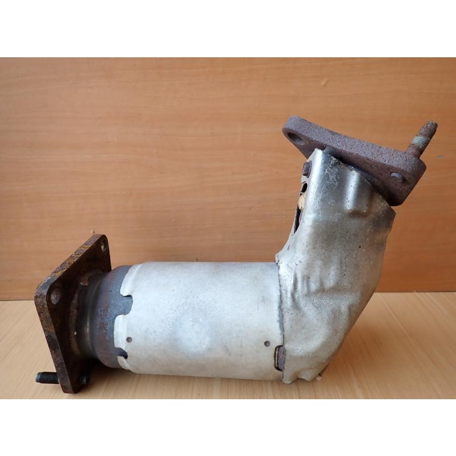 H22 エルグランド PNE52 4WD 触媒/ショクバイ/しょくばい |  | 04