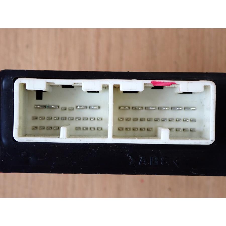 H28 クラウンマジェスタ GWS214 MPXドアコンピューター/BCMコンピューター/ボディコントロールモジュール |  | 02