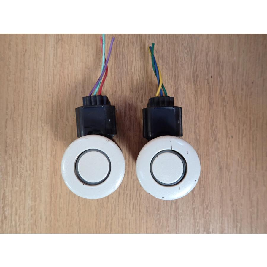 H26 セレナ HFC26 リアソナー2点 |  | 01