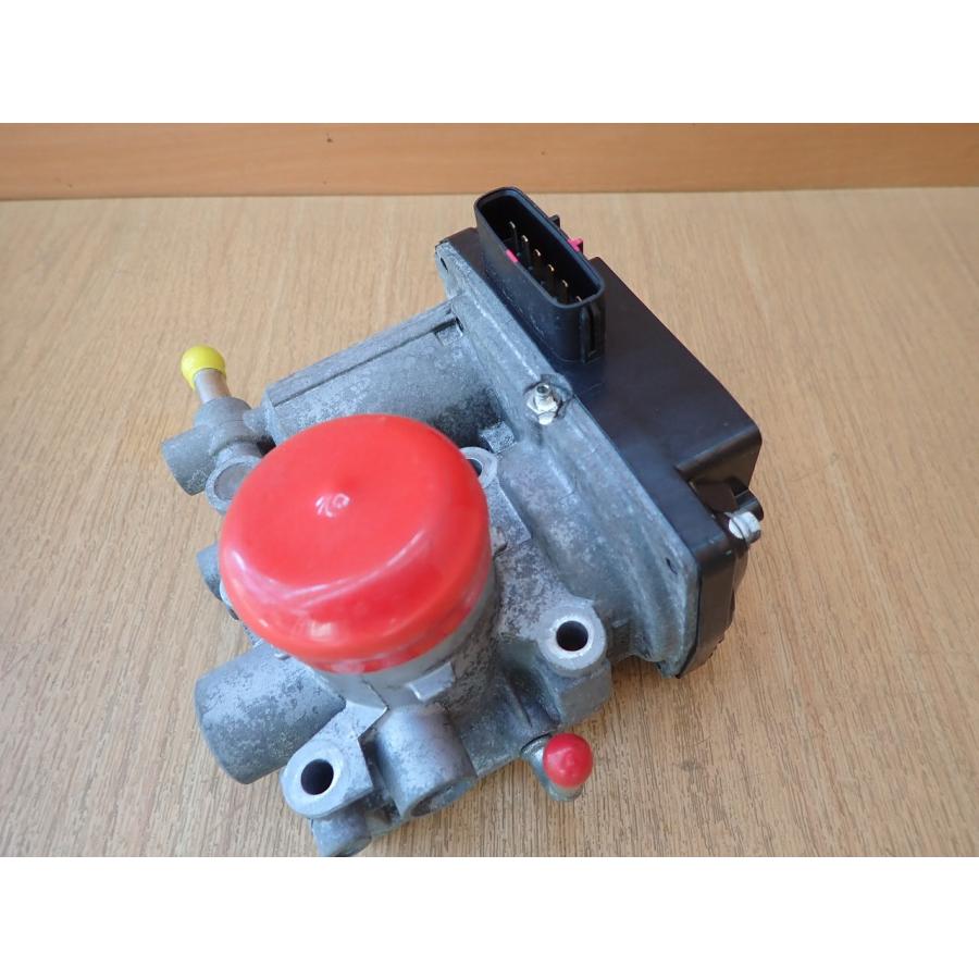 H23 モコ MG33S R06A スロットルボディ/スロットルバルブ |  | 01