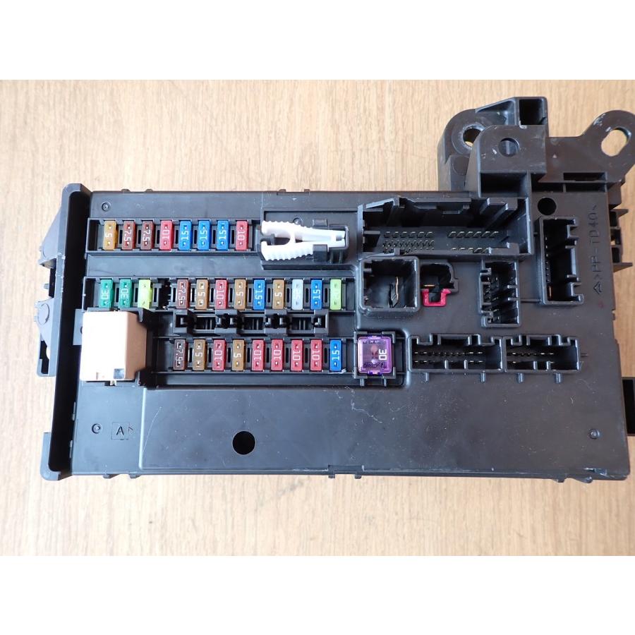 H29 ウェイク LA700S ヒューズボックス/フューズボックス : エスエス