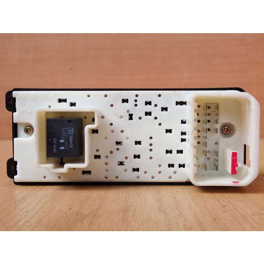 H17 ＲＸ−８ SE3P パワーウインドウスイッチ/PWスイッチ |  | 03