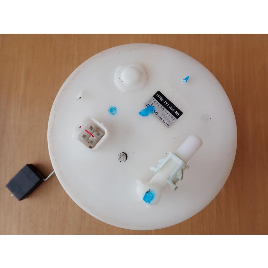 H27 レジェンド KC2 フューエルポンプ/ガソリンポンプ/燃料ポンプ |  | 02