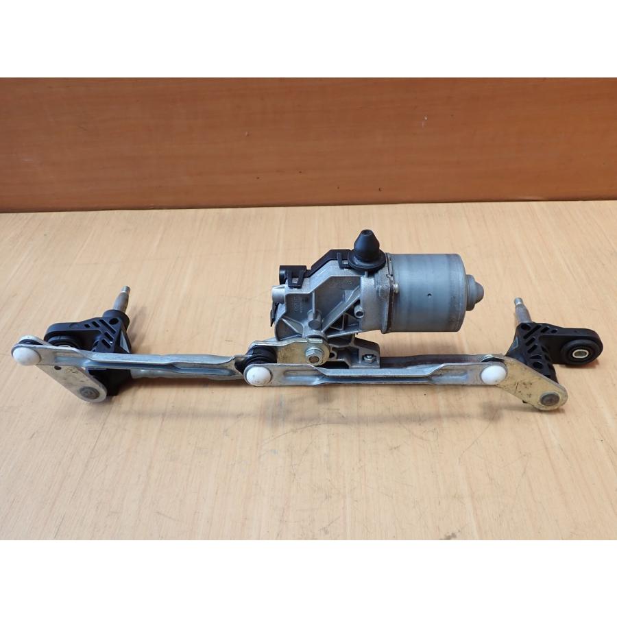 H26 フィアット 500 フロントワイパーモーター/Fワイパーモーター |  | 04