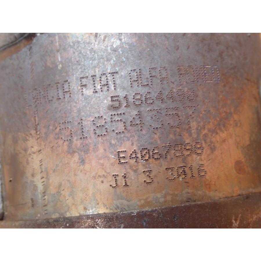 H26 フィアット 500 2WD 触媒/ショクバイ/しょくばい |  | 01