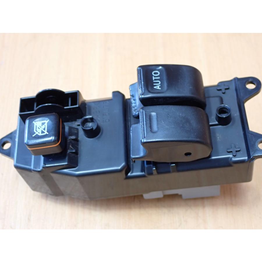 H22 ライトエース S402M パワーウインドウスイッチ/PWスイッチ |  | 01