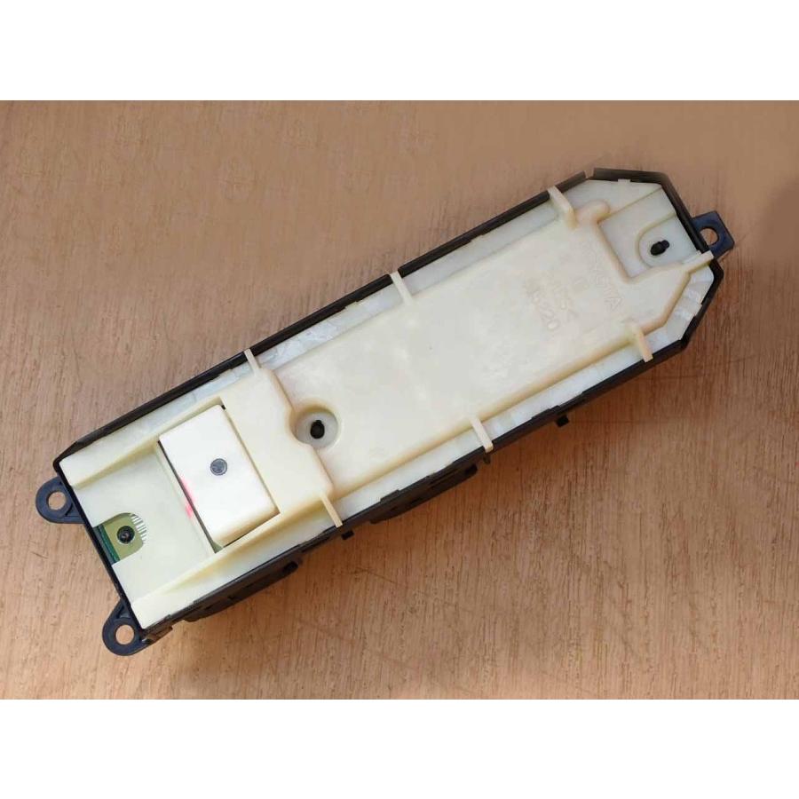 H24 プリウスα ZVW41W パワーウインドウスイッチ/PWスイッチ |  | 03