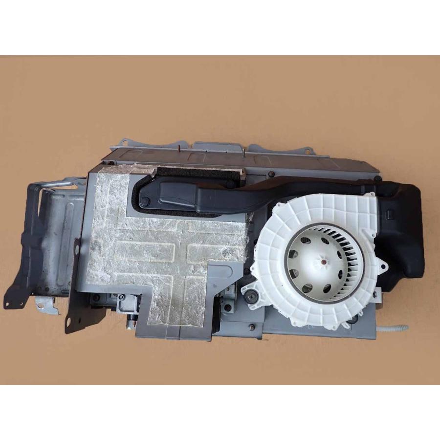 H23 フーガ HY51 ハイブリッドバッテリー/HVバッテリー |  | 01