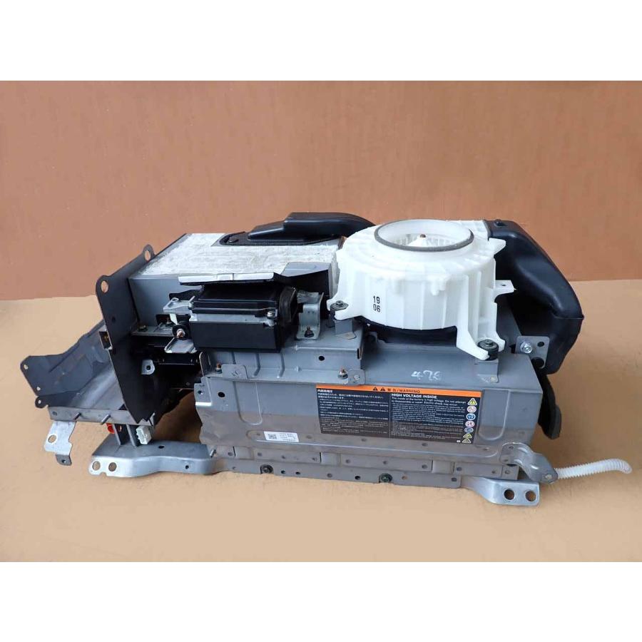 H23 フーガ HY51 ハイブリッドバッテリー/HVバッテリー |  | 02