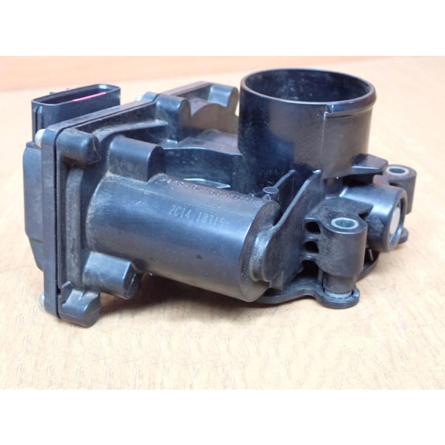 R4 ムーヴキャンバス LA800S KF-VE スロットルボディ/スロットルバルブ |  | 02