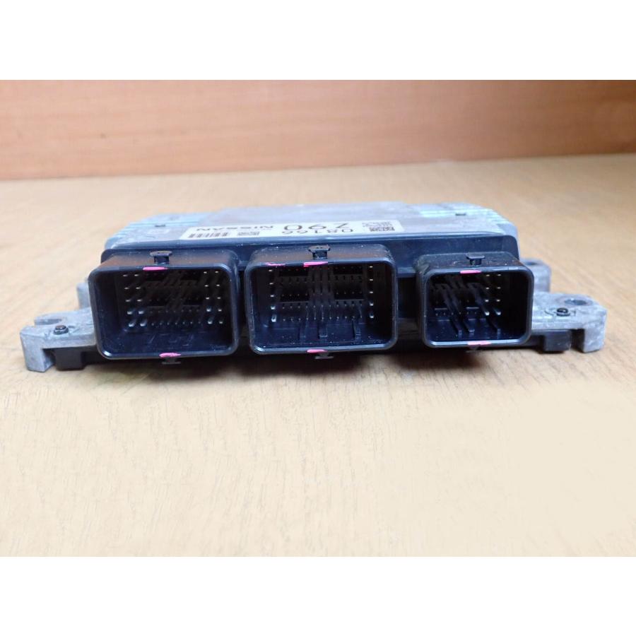 H29 セレナ C27 MR20DD エンジンコンピューター/エンジンコントロール/ECU |  | 03