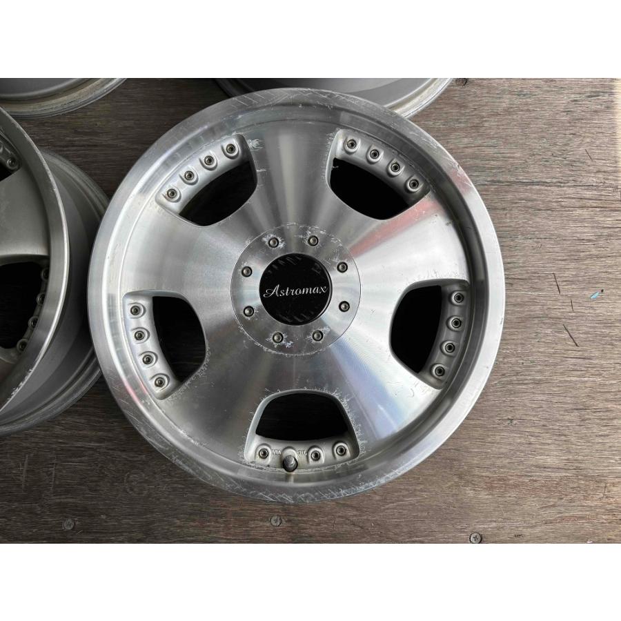 013【中古品】アストロマックス 17×7.0J 114.3-4+45 ハブ径73mm ☆4本 
