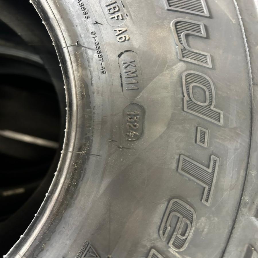 999.新品 2024年製 LT255/70R16 120/117Q BFGoodrich ビーエフグッドリッチ TL MUD TERRAIN T/A KM3 4本セット 早い者勝ち☆の画像